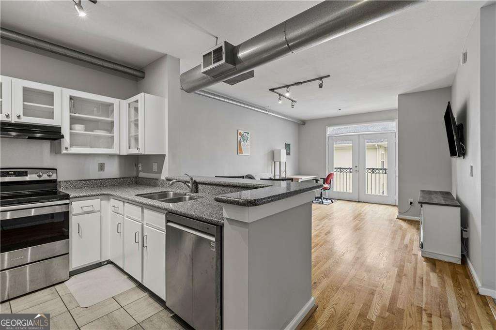 800 Peachtree Street NE # 1517