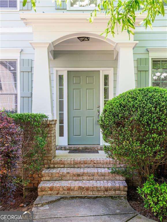 5678 Coopers Glen Court SW