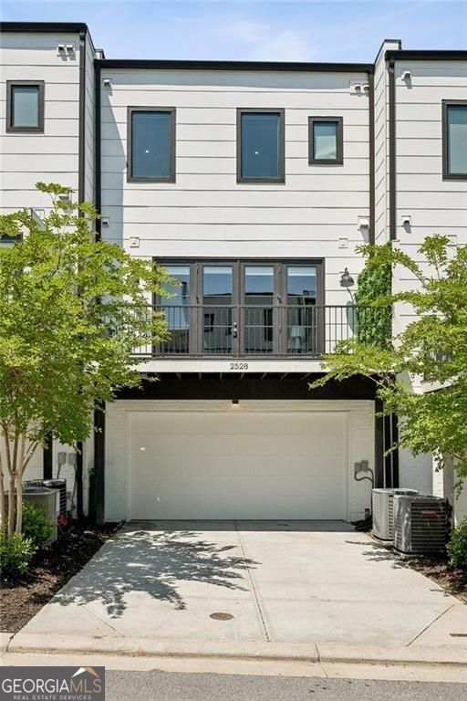 2528 Appleden Place