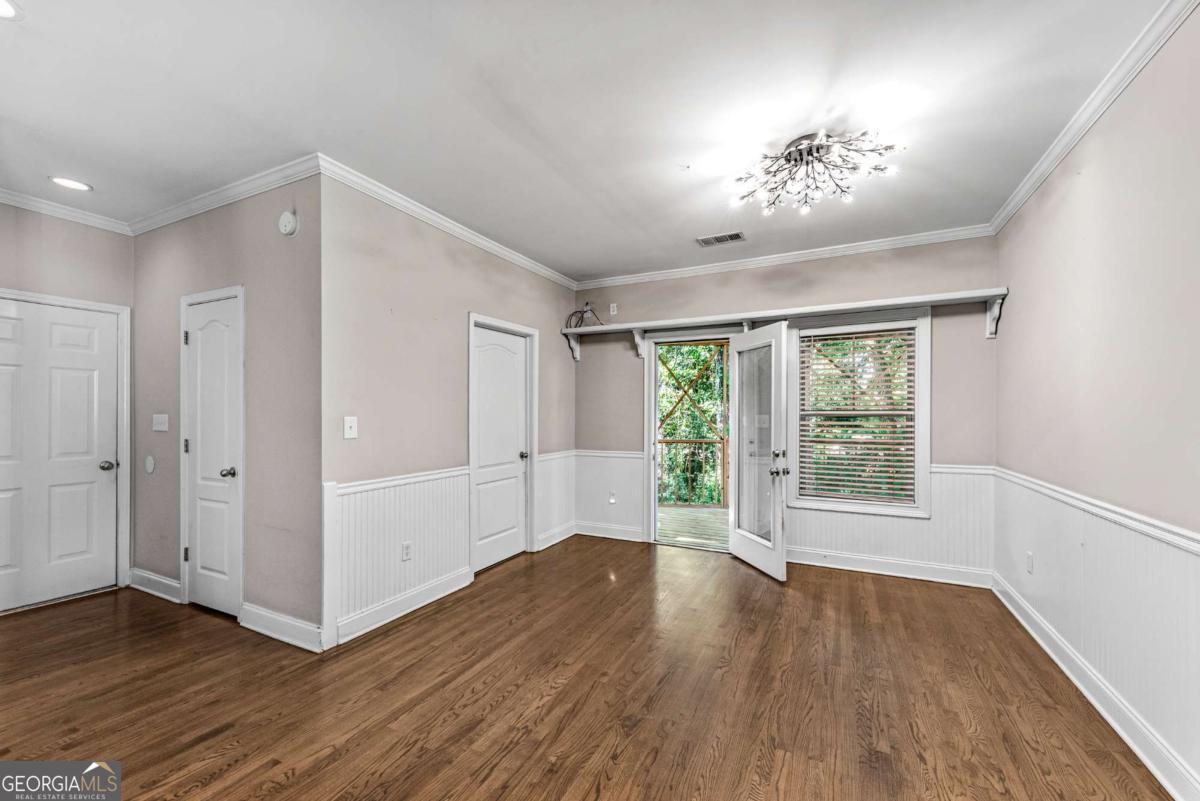 584 Edgewood Drive