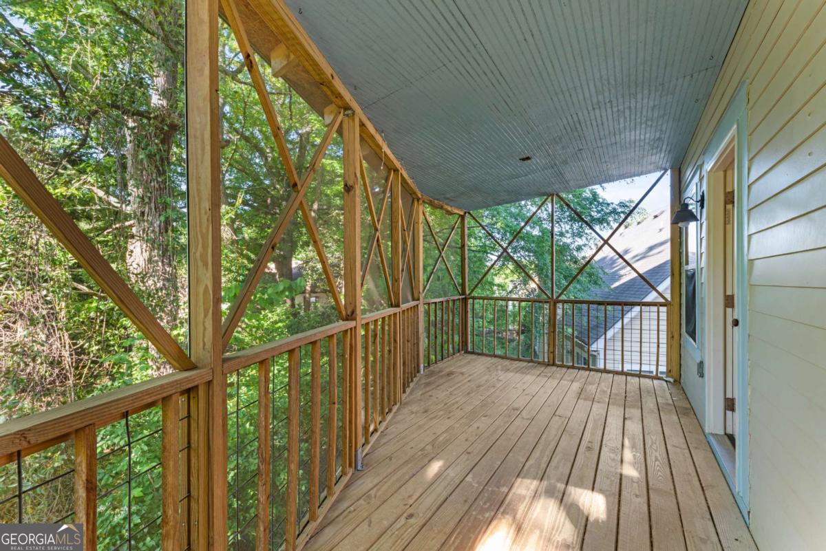 584 Edgewood Drive
