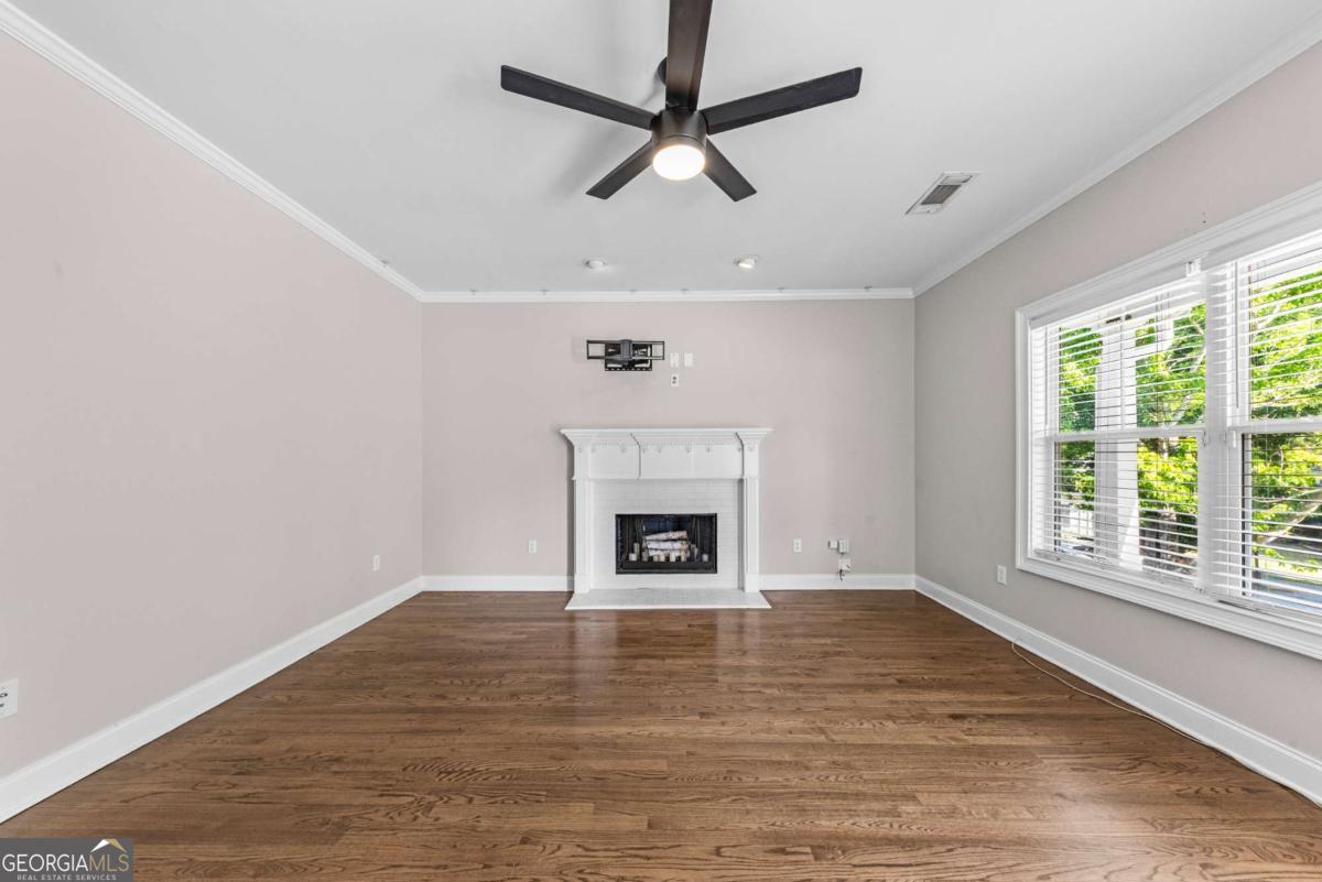 584 Edgewood Drive