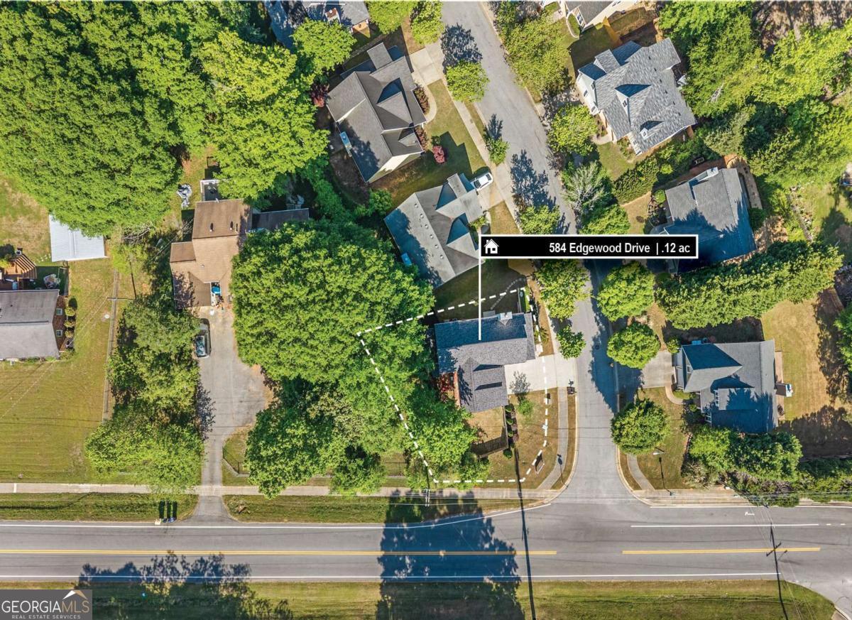584 Edgewood Drive