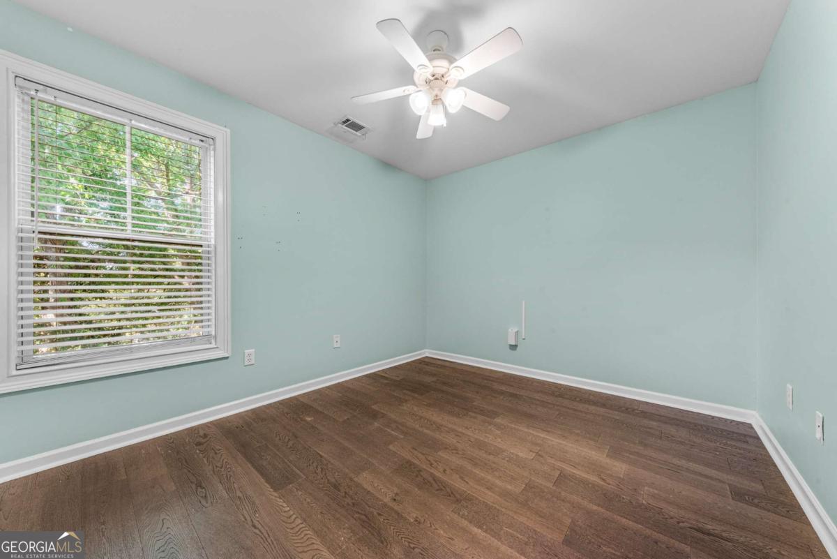 584 Edgewood Drive