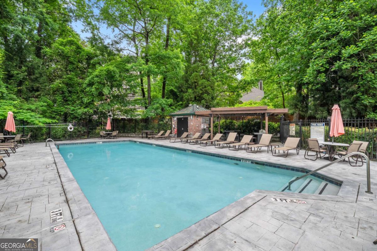 3235 Roswell Road NE # 405