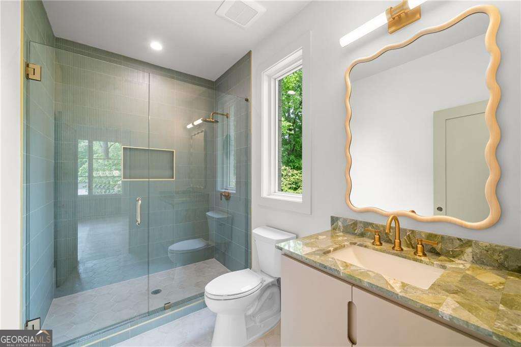 175 Pebble Trail