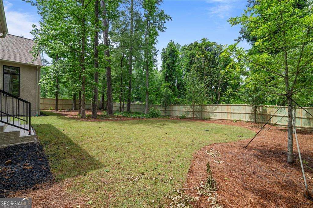 175 Pebble Trail