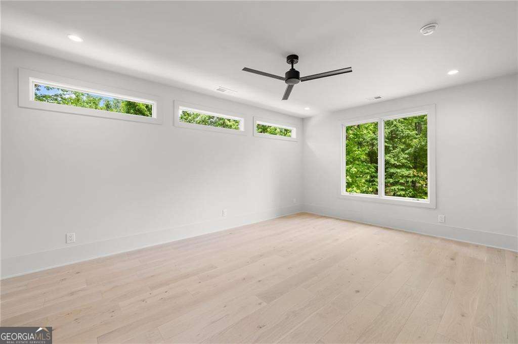 175 Pebble Trail