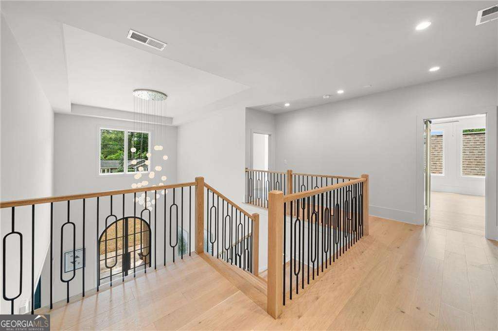 175 Pebble Trail