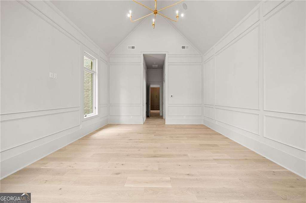 175 Pebble Trail