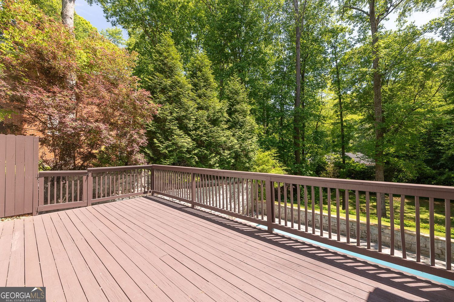 445 Forest Hills Drive NE