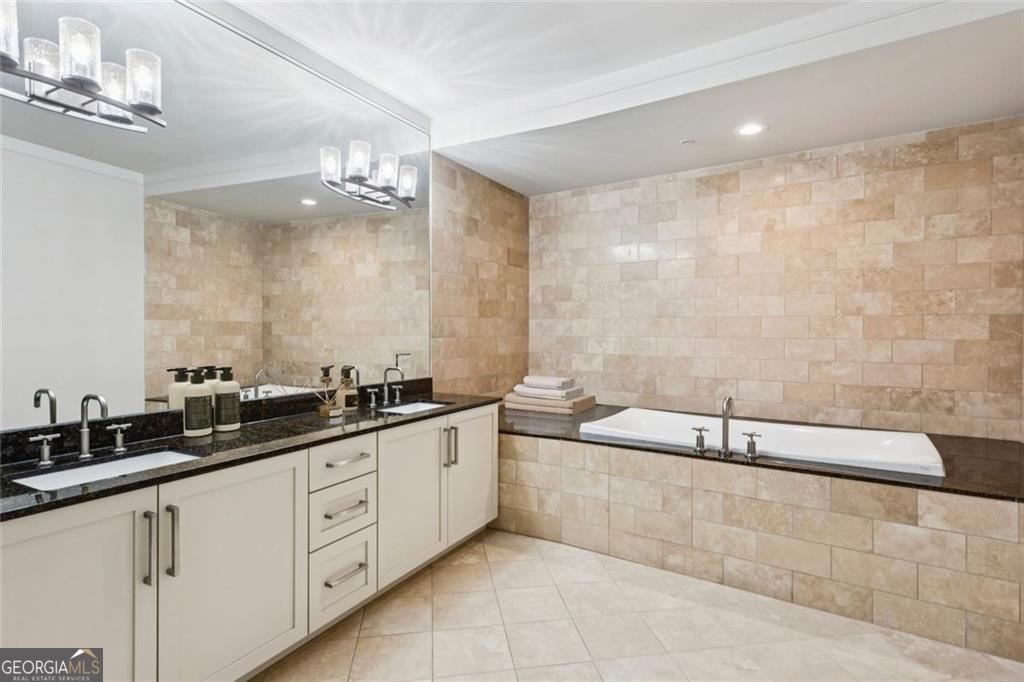 3344 Peachtree Road NE # 4104