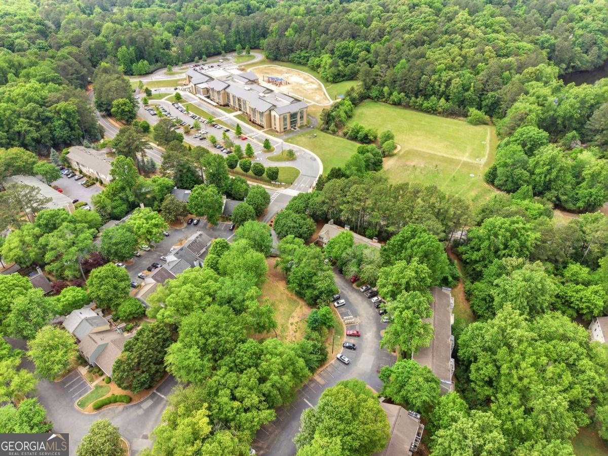 352 Teal Court