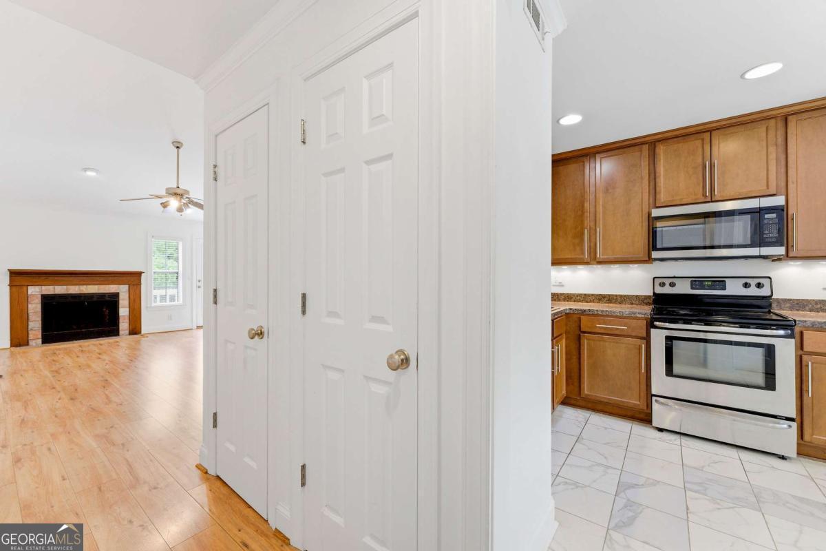 352 Teal Court