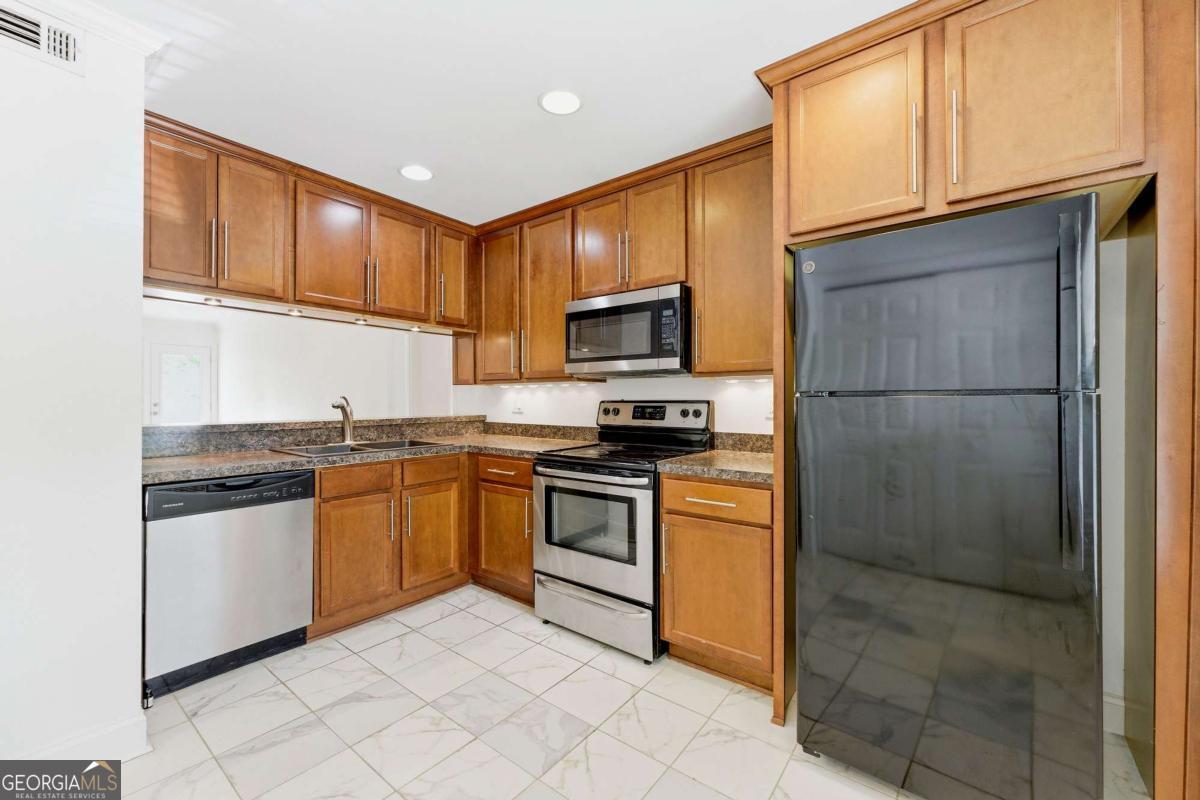 352 Teal Court