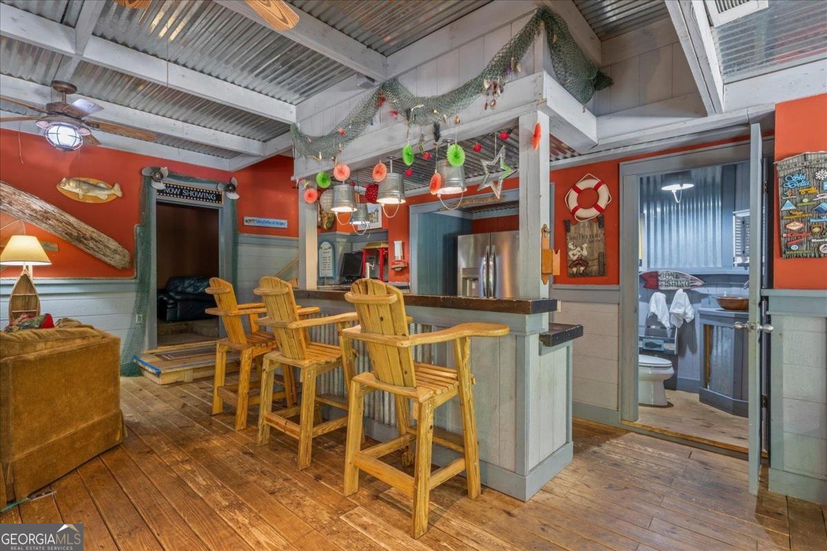 1741 Indian Woods