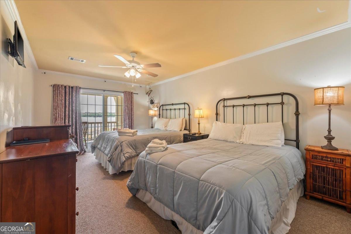 1741 Indian Woods