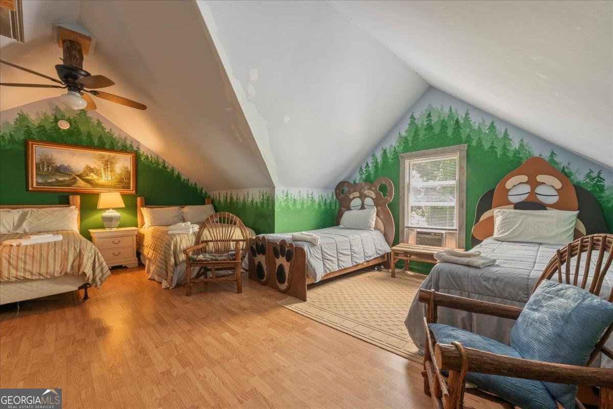 1741 Indian Woods