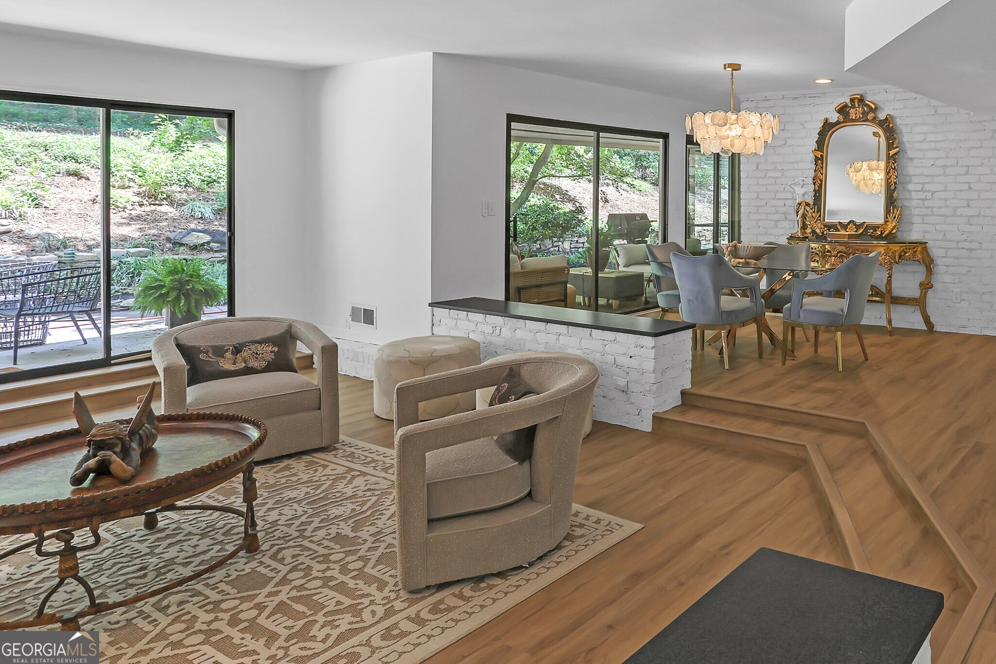5384 Pheasant Run