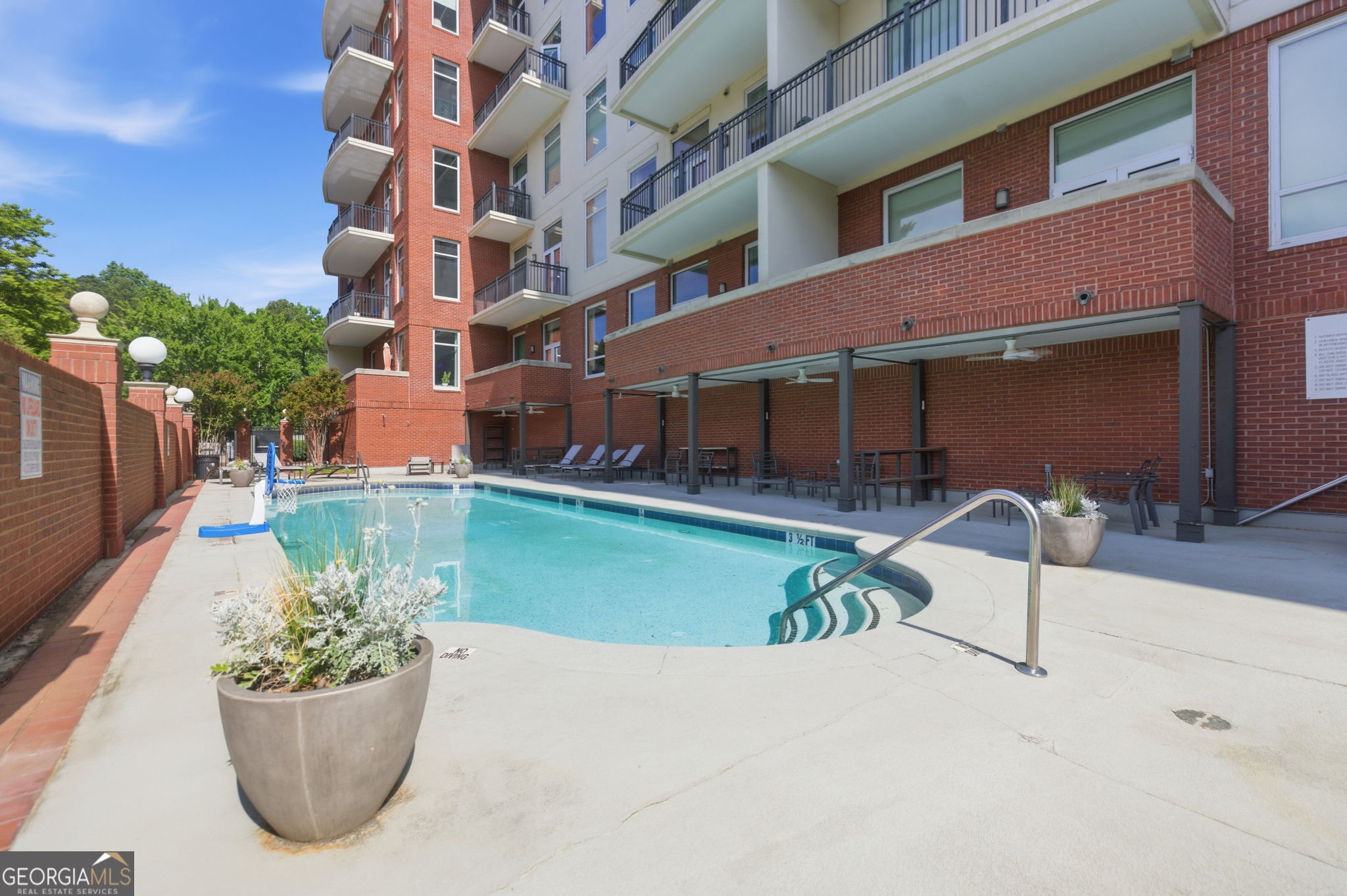 3820 Roswell Road NE # 1012