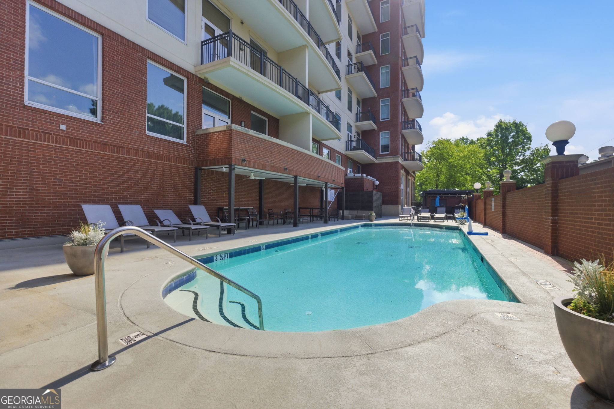 3820 Roswell Road NE # 1012