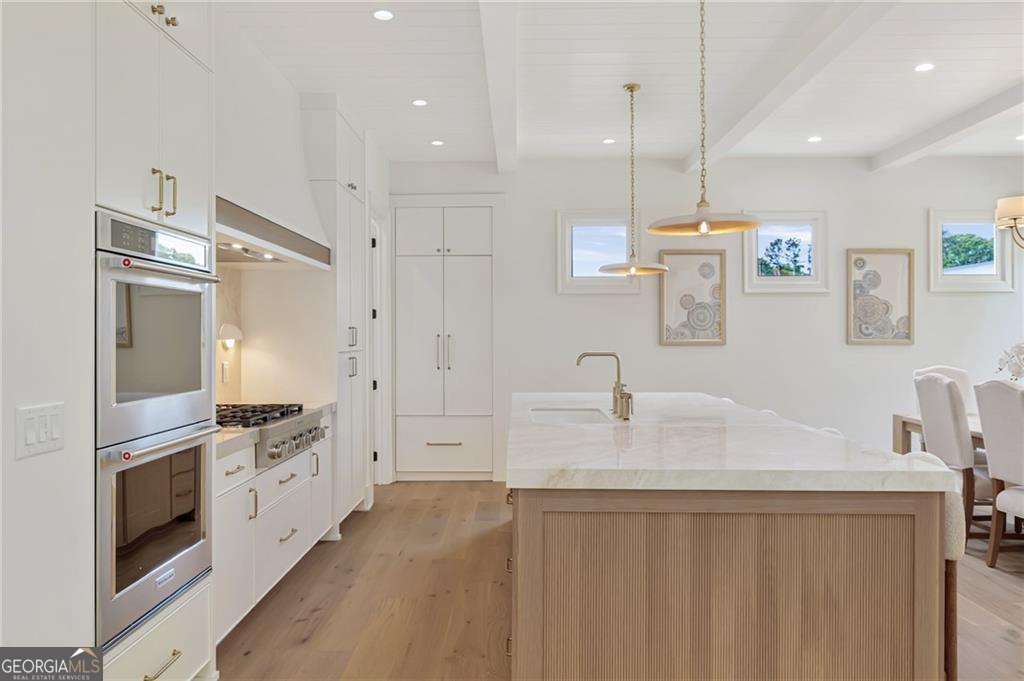 10908 Woodstock Road