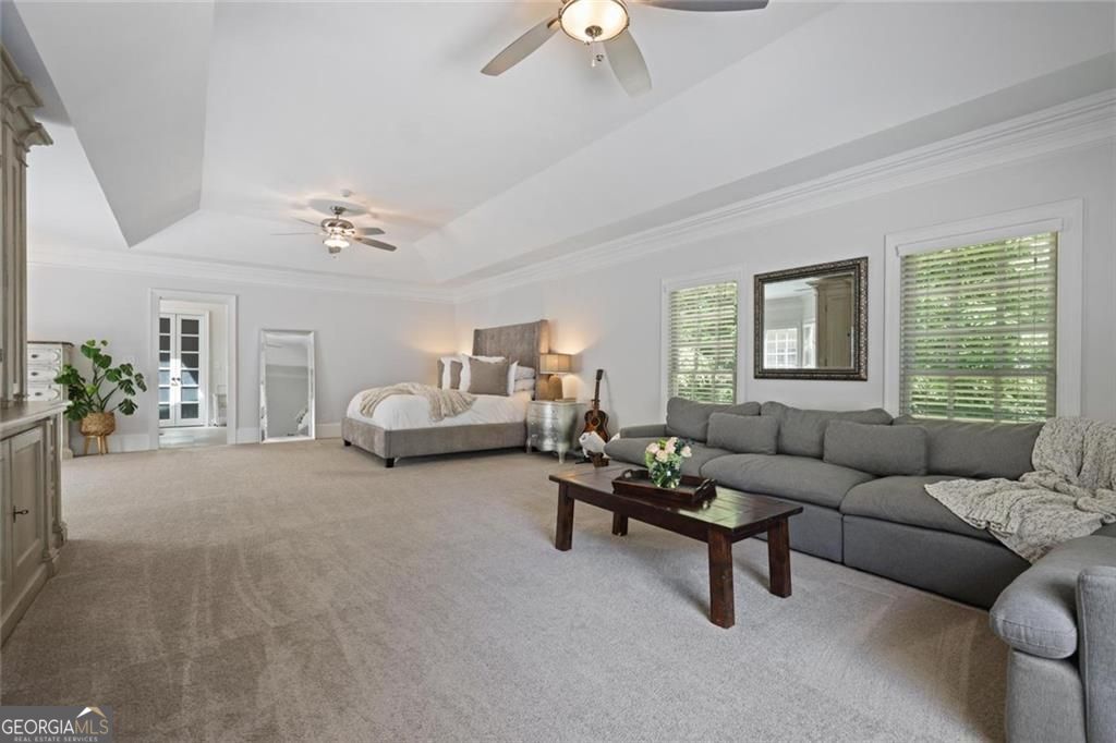 710 Walnut Drive SW