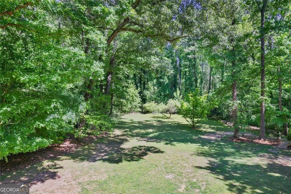 710 Walnut Drive SW