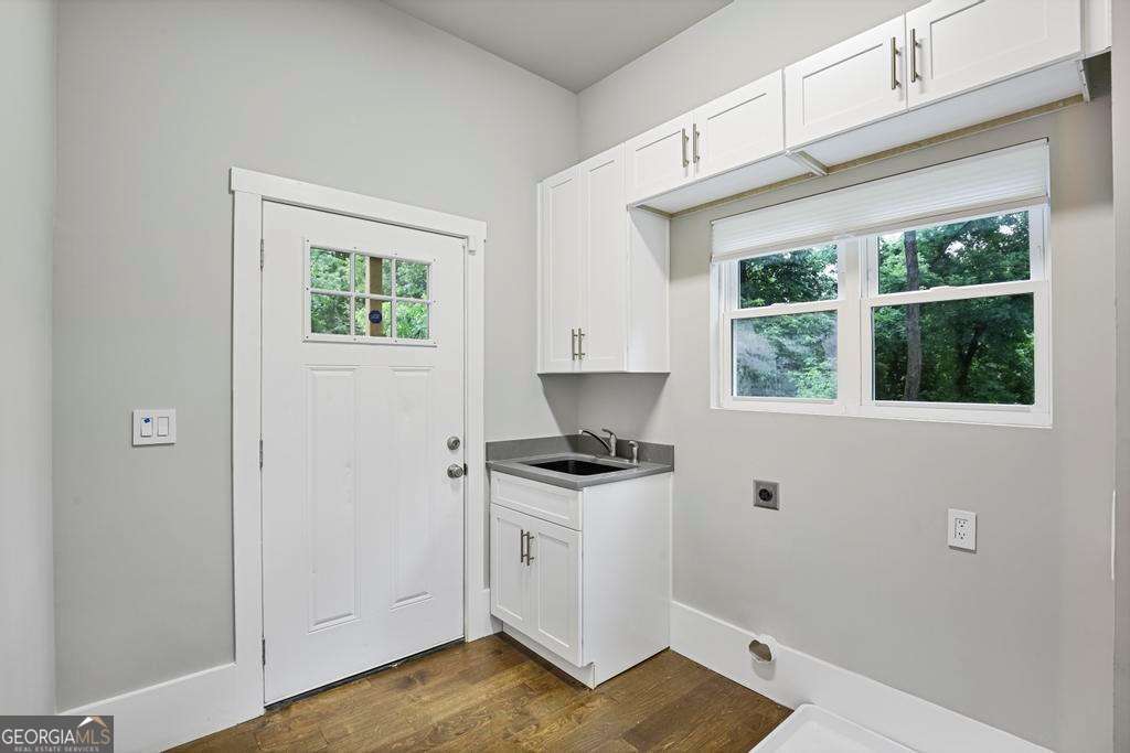 79 Adair Avenue SE