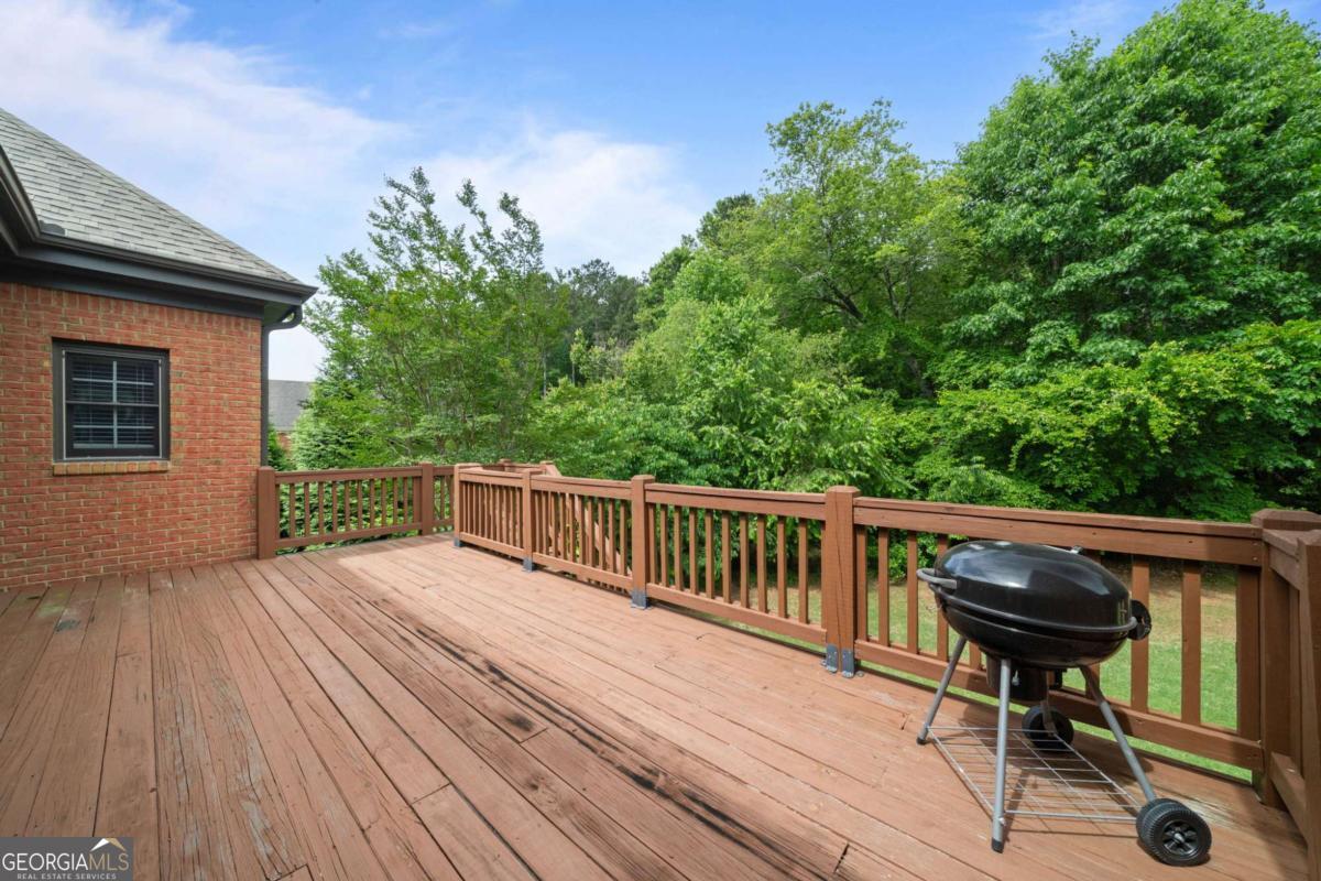 7461 Biltmore Lane