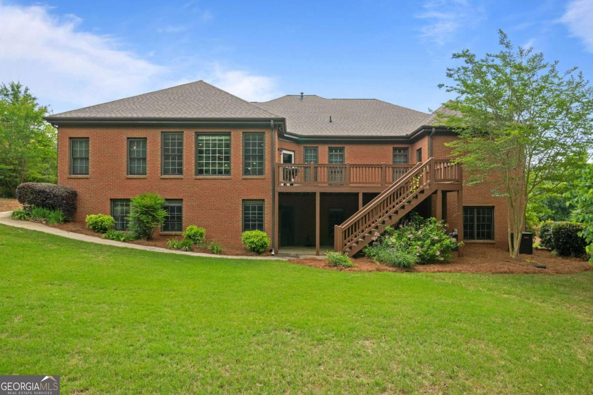 7461 Biltmore Lane