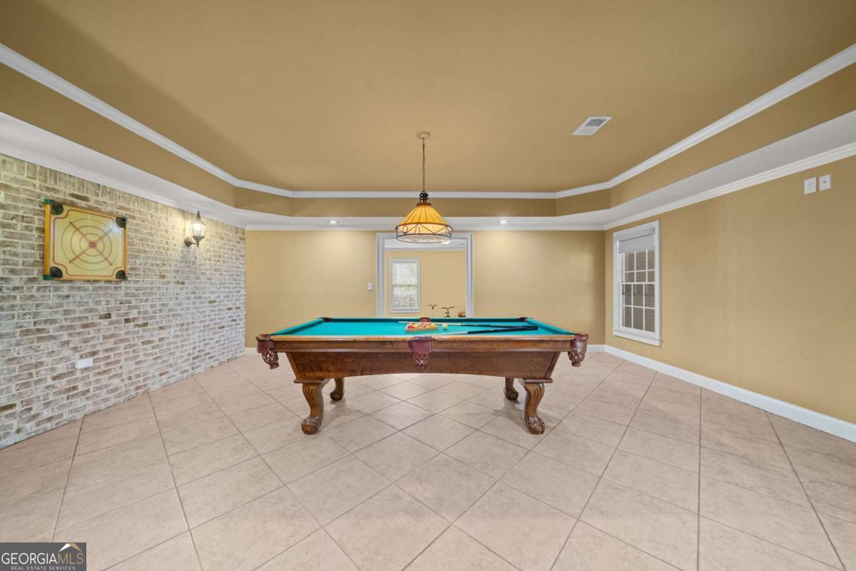 7461 Biltmore Lane