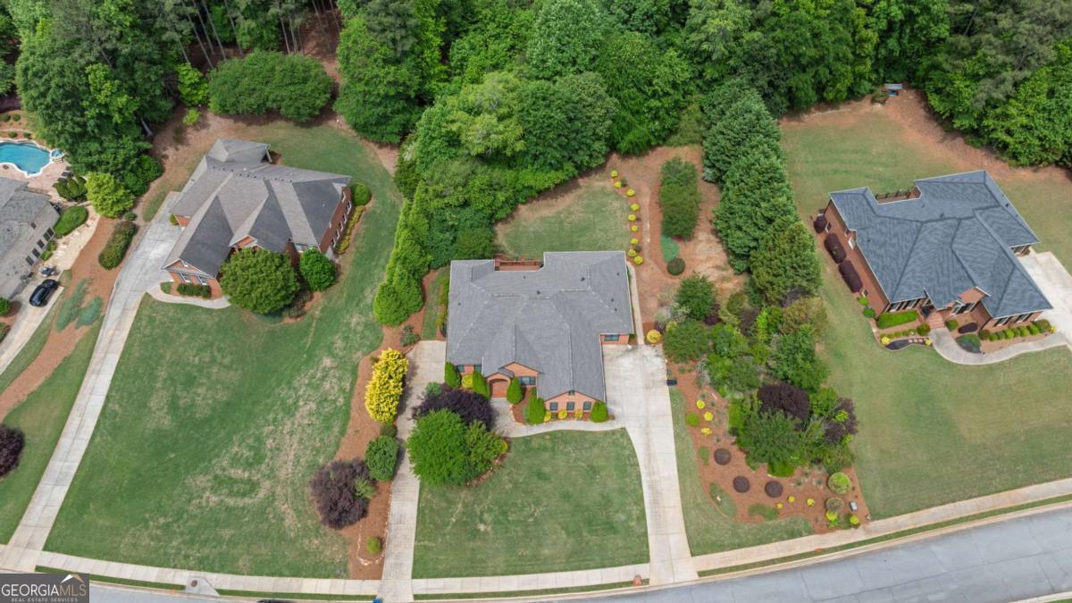 7461 Biltmore Lane