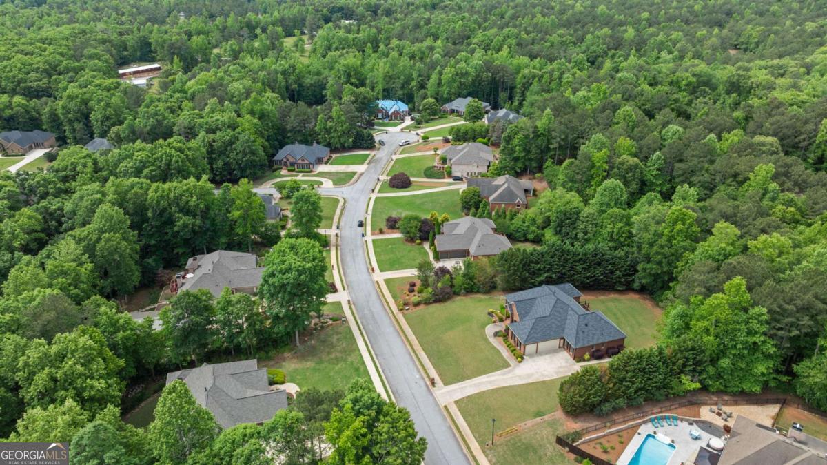 7461 Biltmore Lane