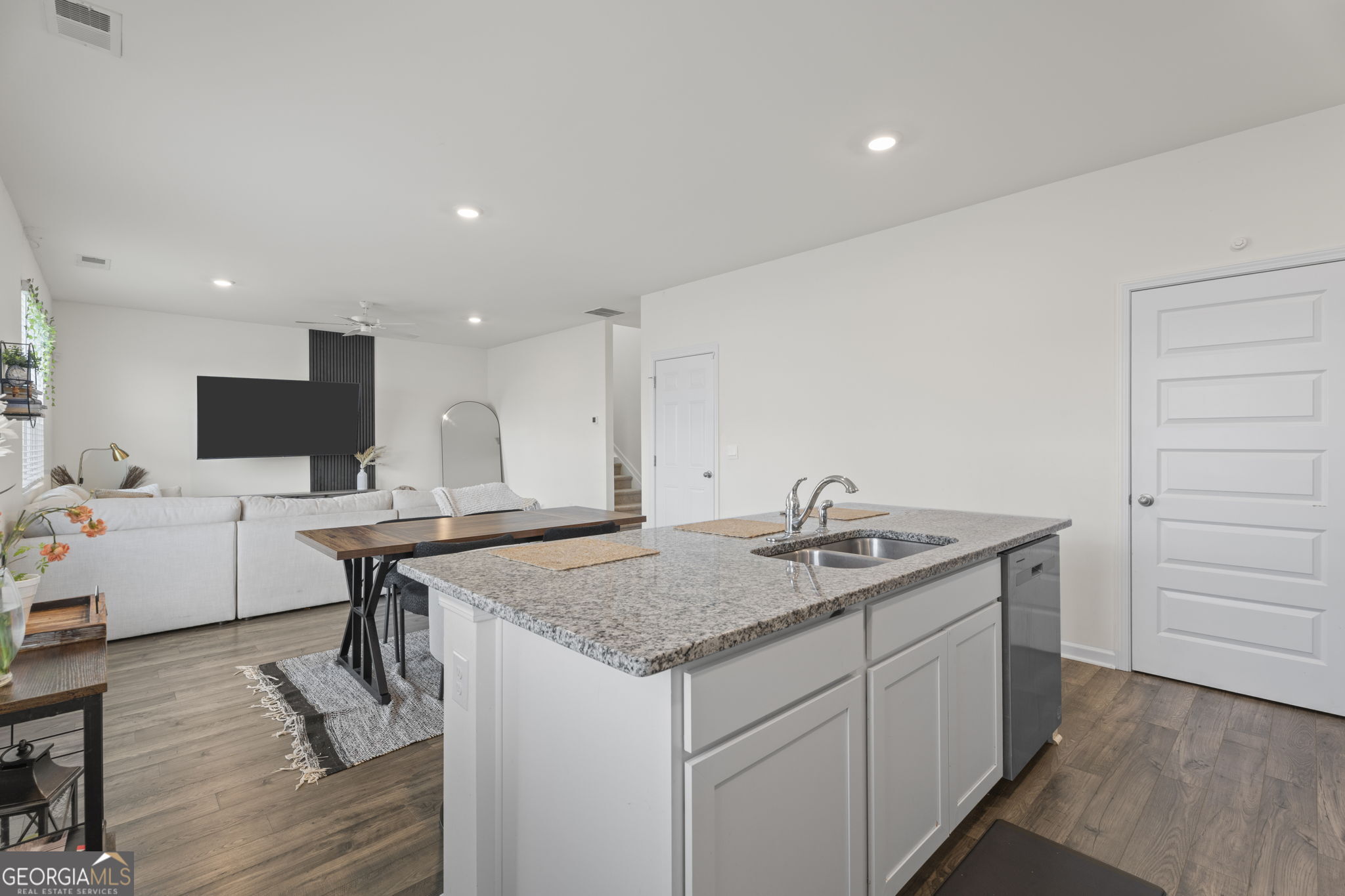 249 Friendship Oak Way