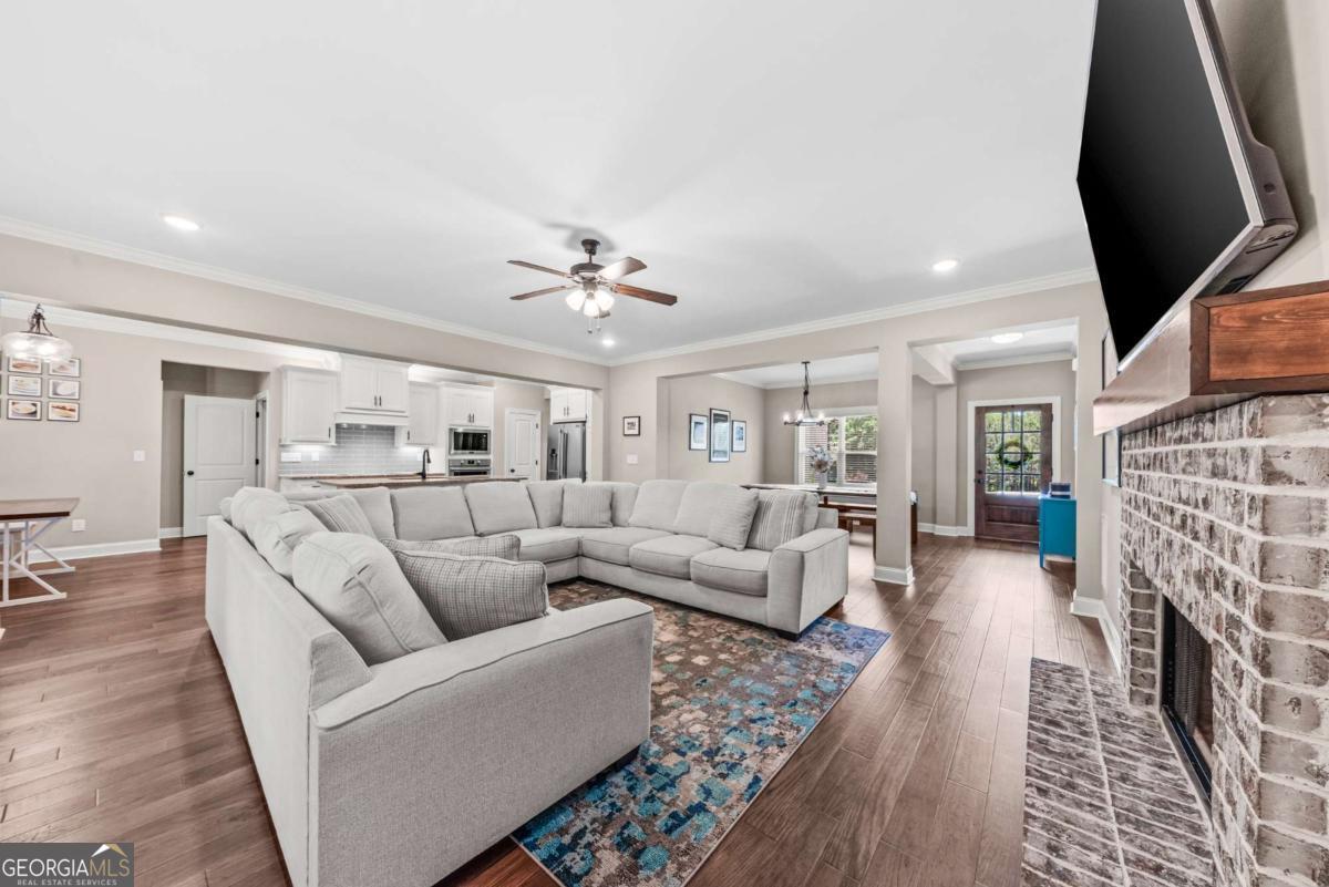 2364 Blazing Star Court