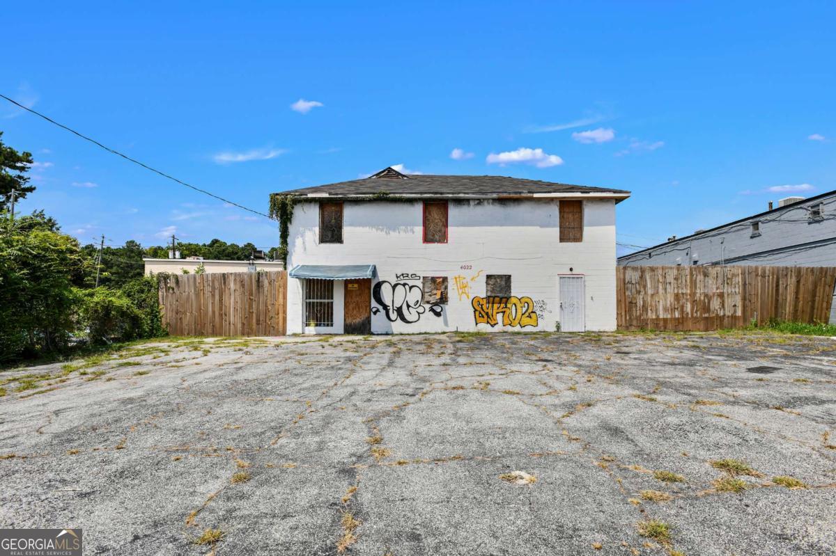 4022 Glenwood Road