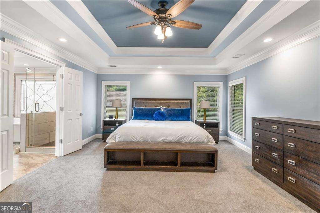 220 Milano Drive SW