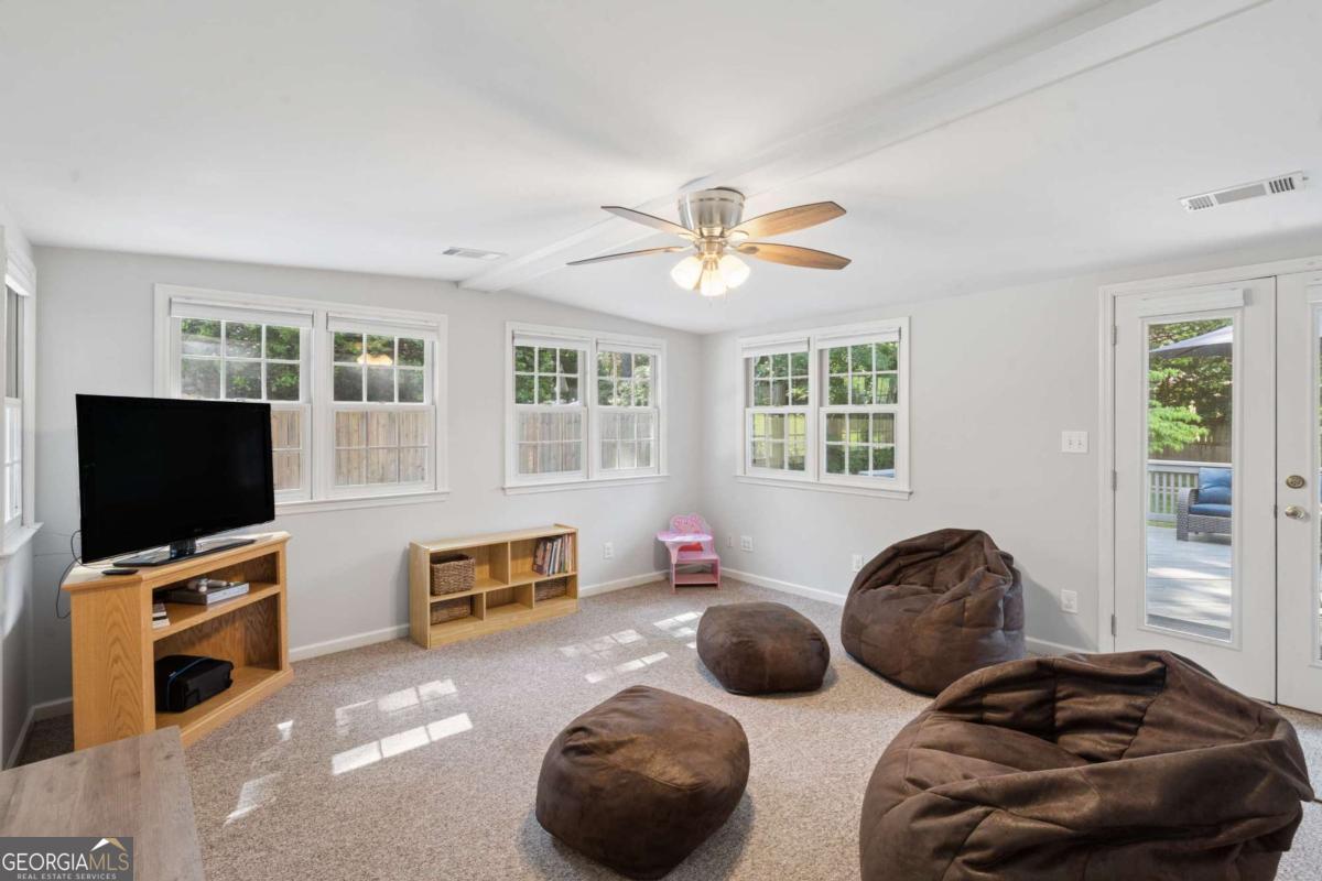 3265 Henderson Creek Road