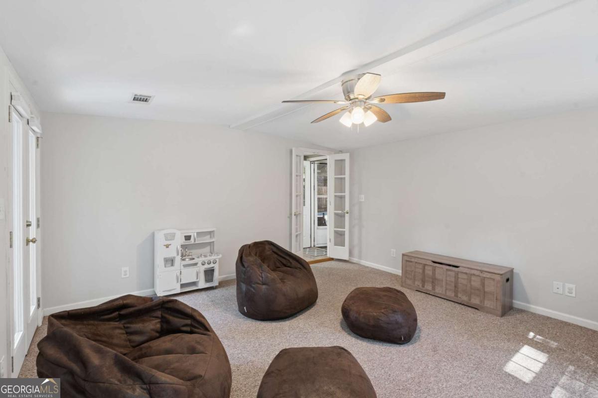 3265 Henderson Creek Road