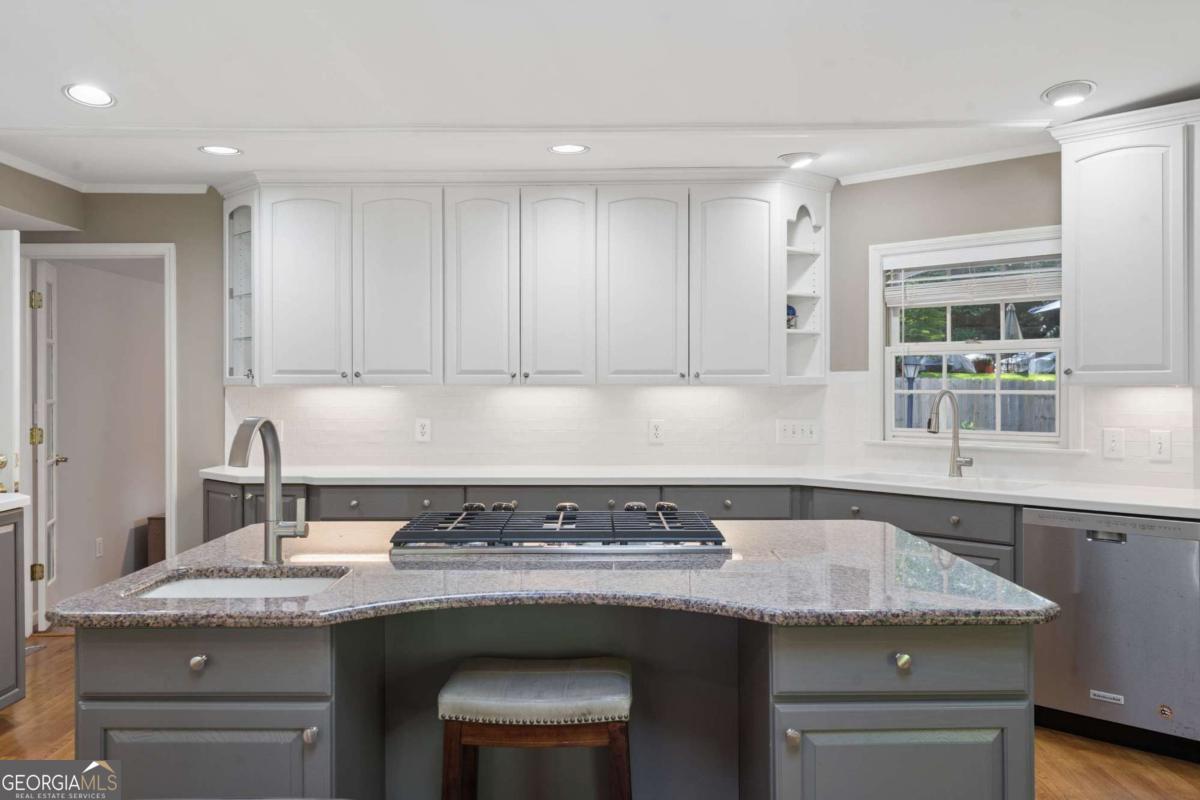 3265 Henderson Creek Road