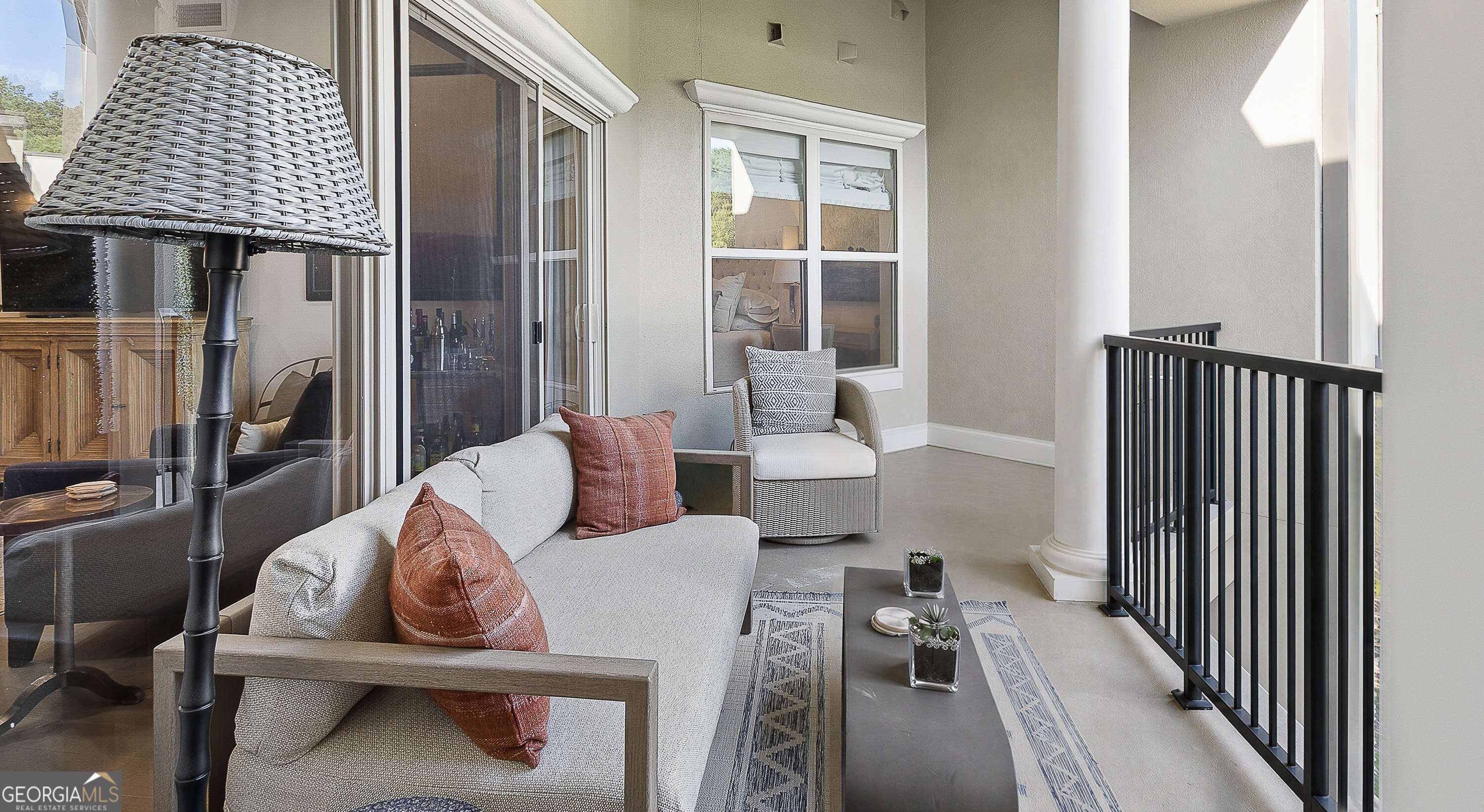 200 River Vista Drive # 727