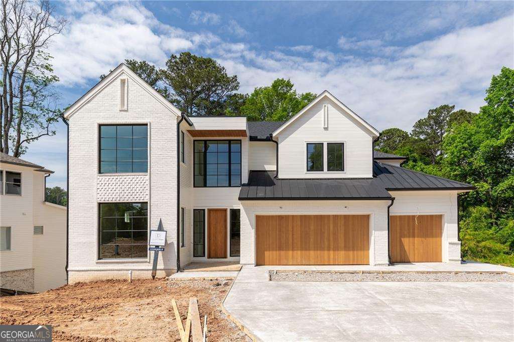 10910 Woodstock Road