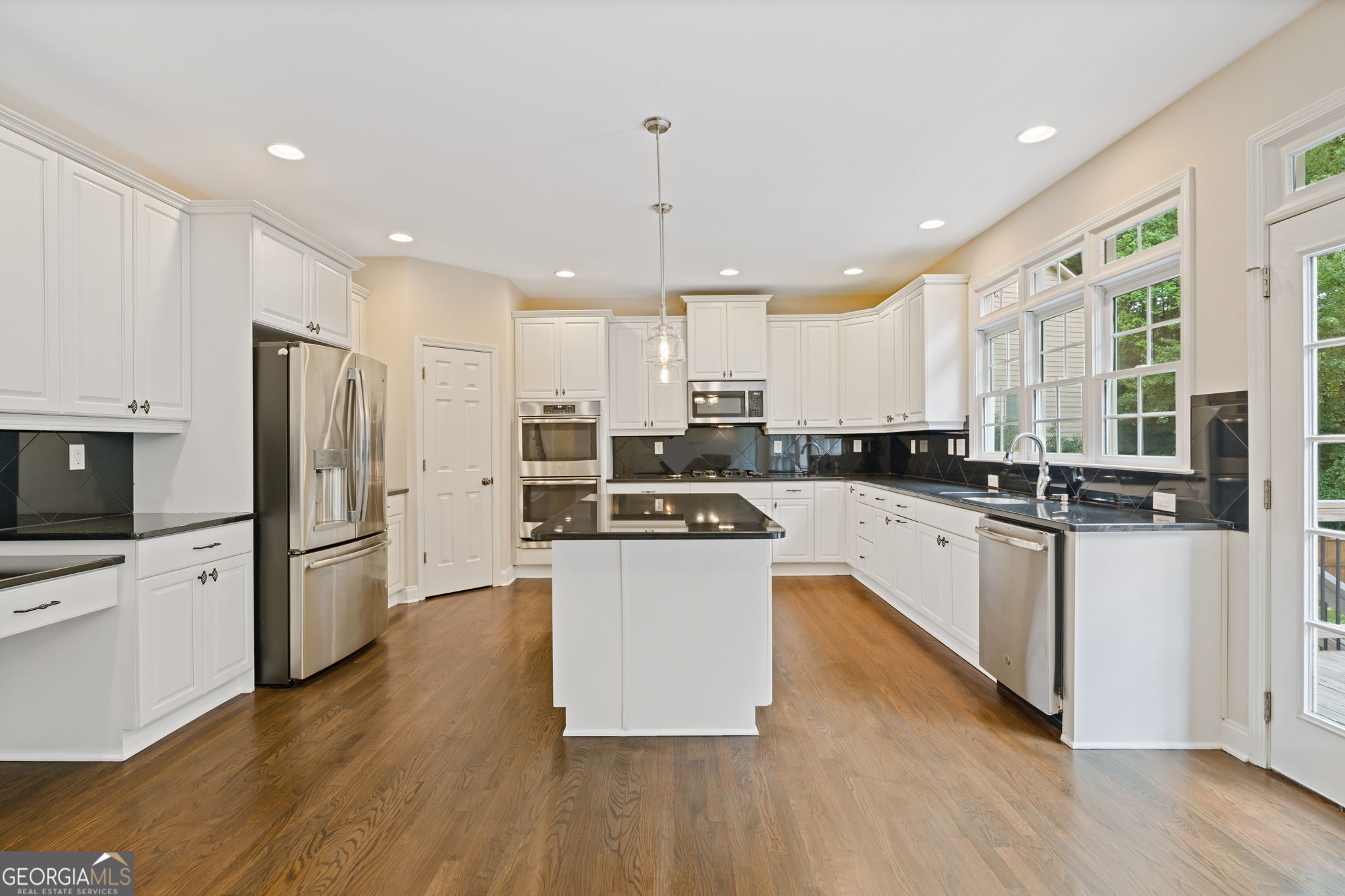 1211 Bonshaw Trail
