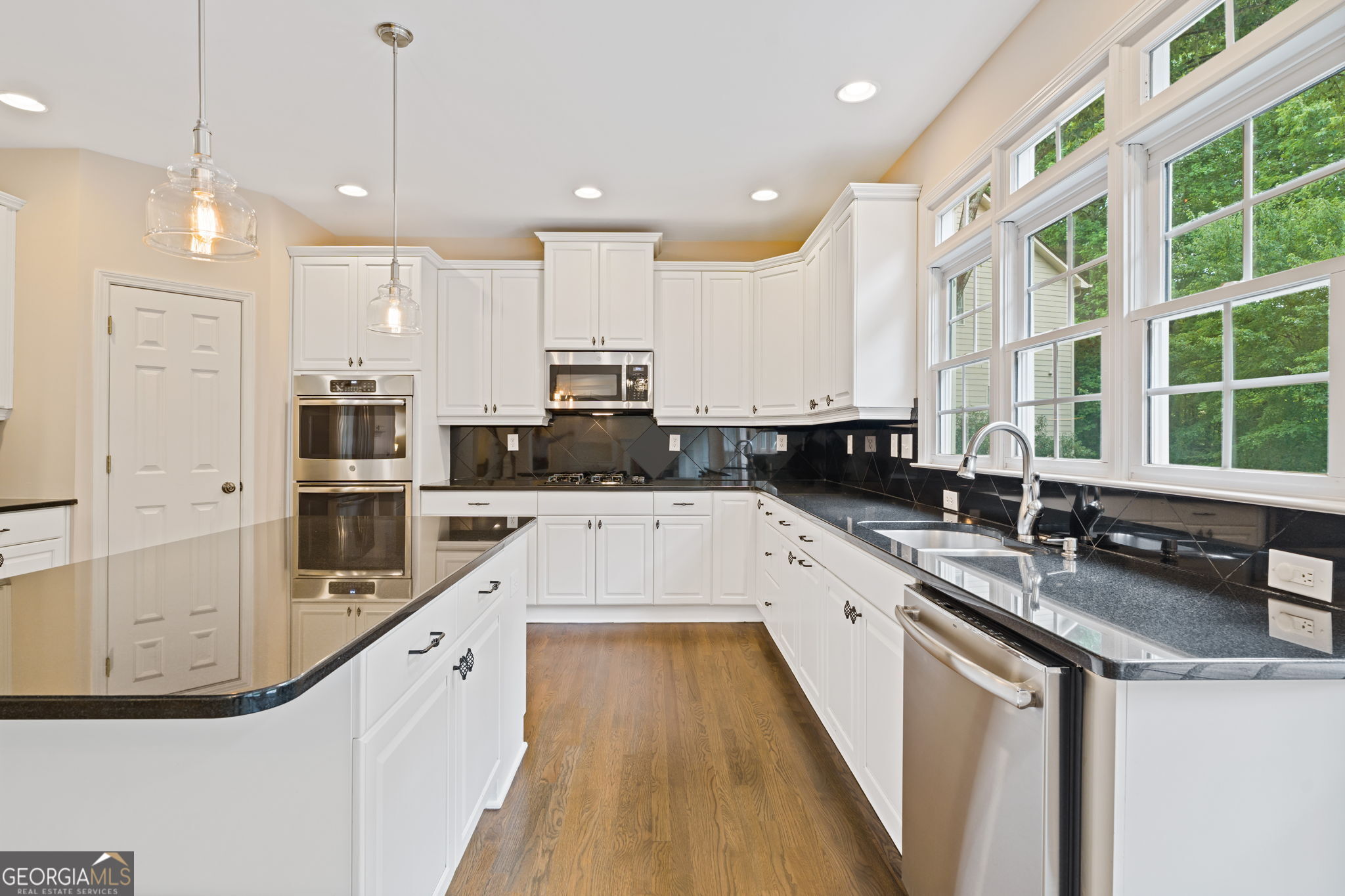 1211 Bonshaw Trail