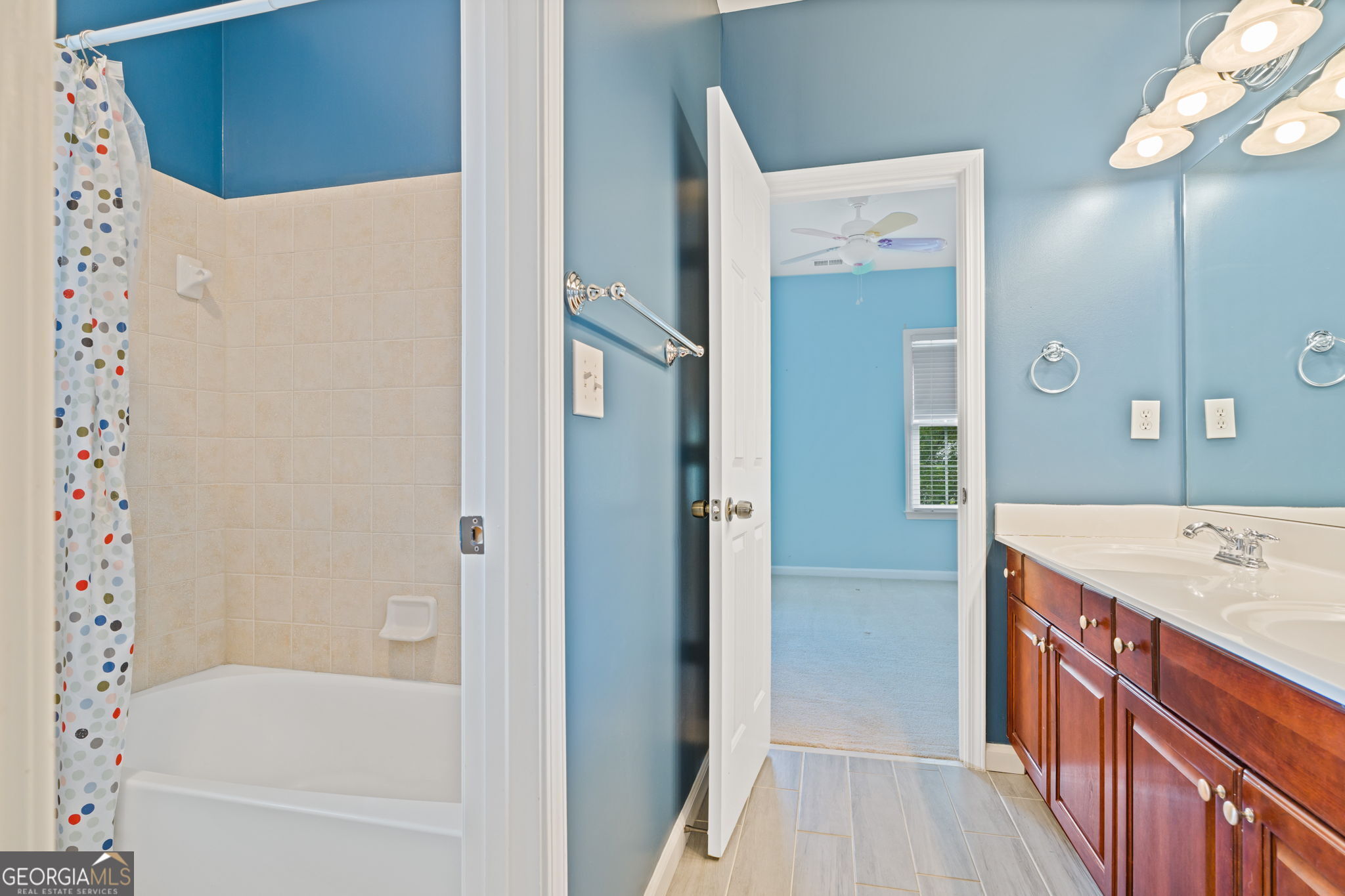 1211 Bonshaw Trail