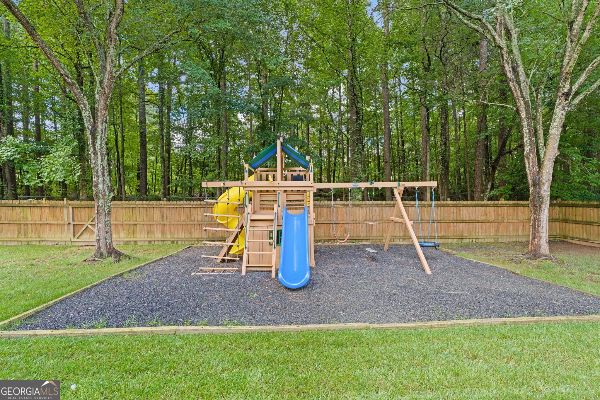 1211 Bonshaw Trail