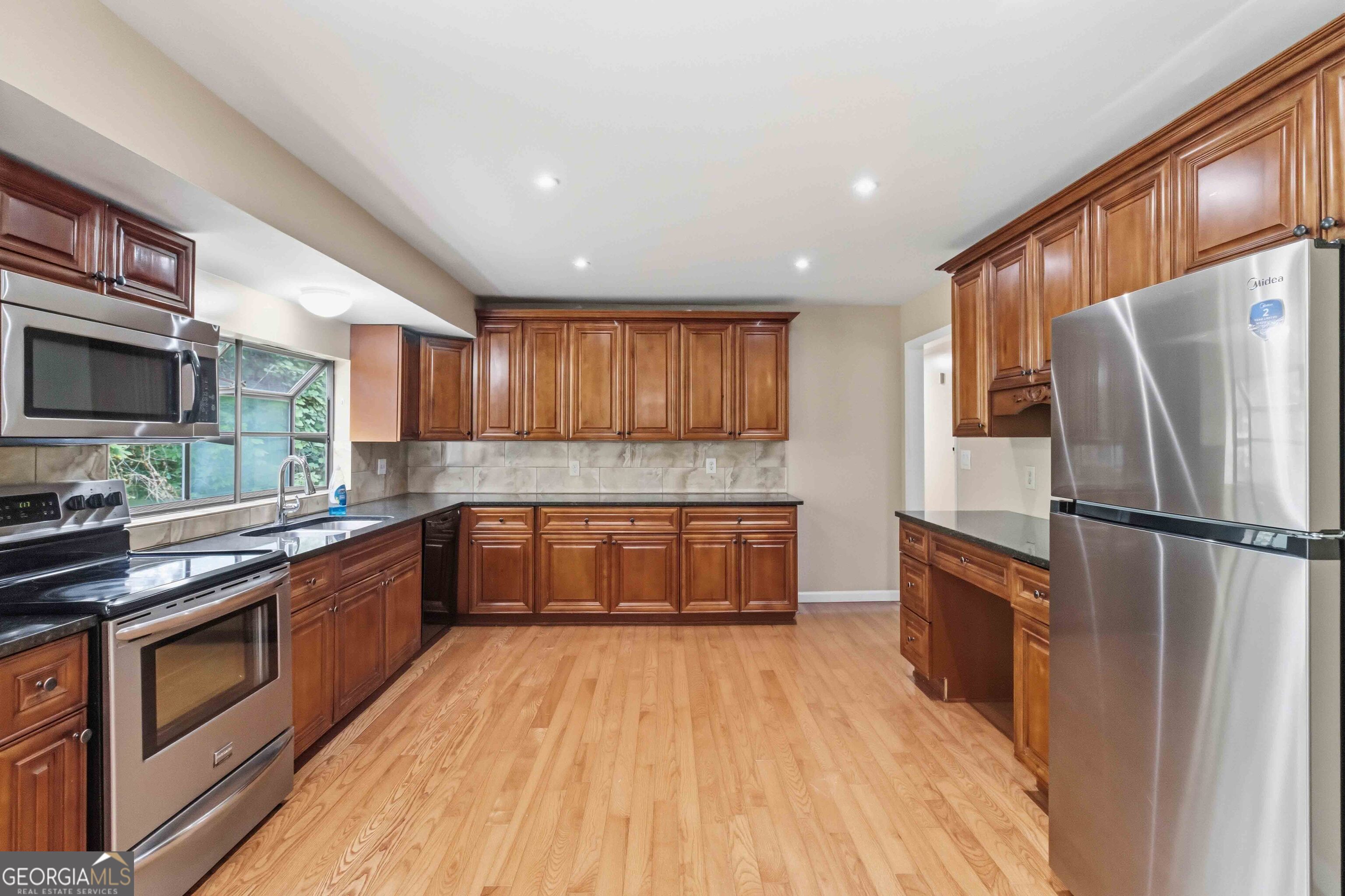 3279 Guynelle Drive