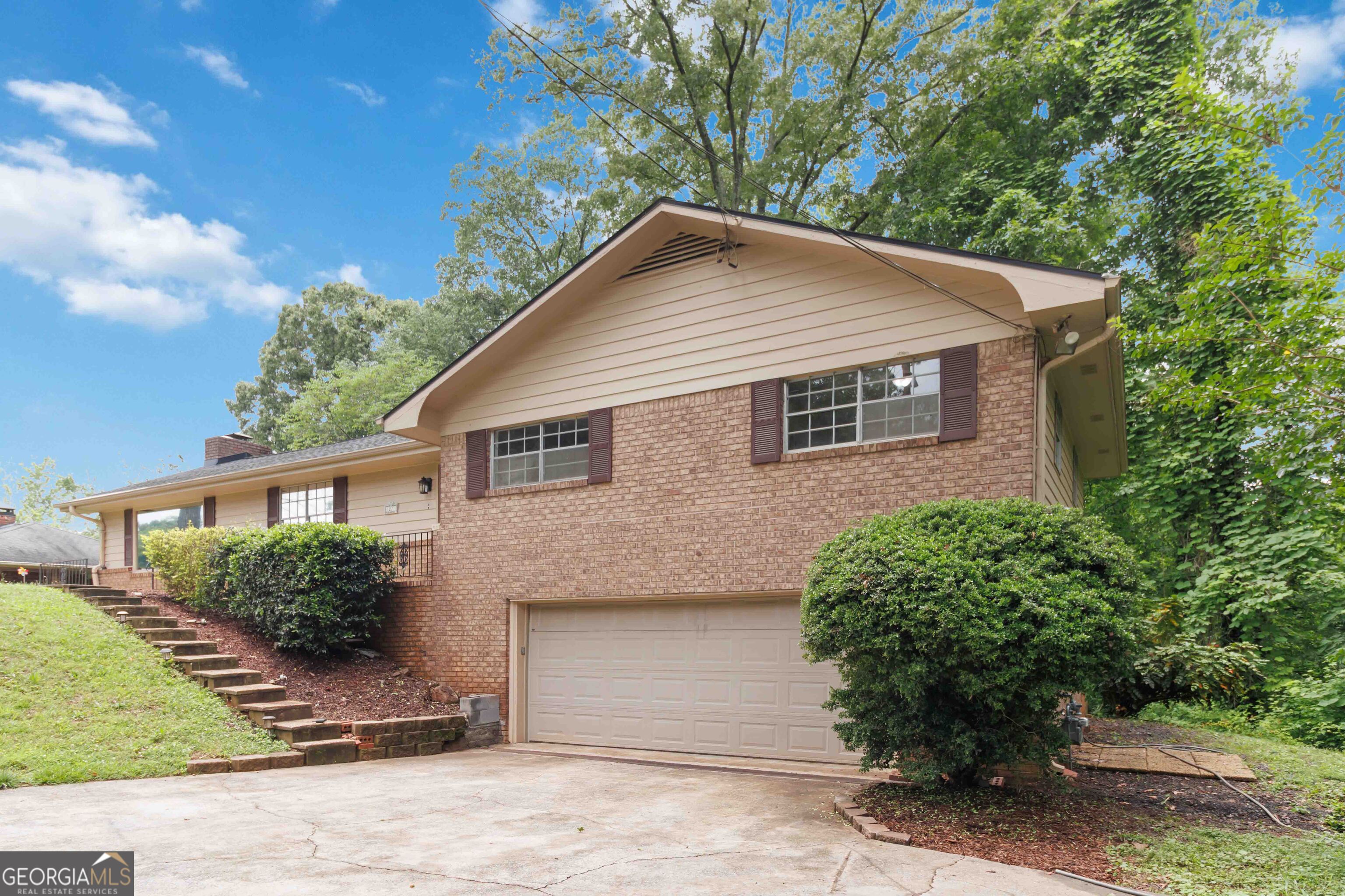 3279 Guynelle Drive