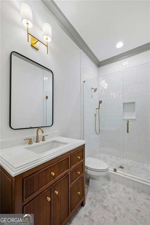 680 Edgewater Trail